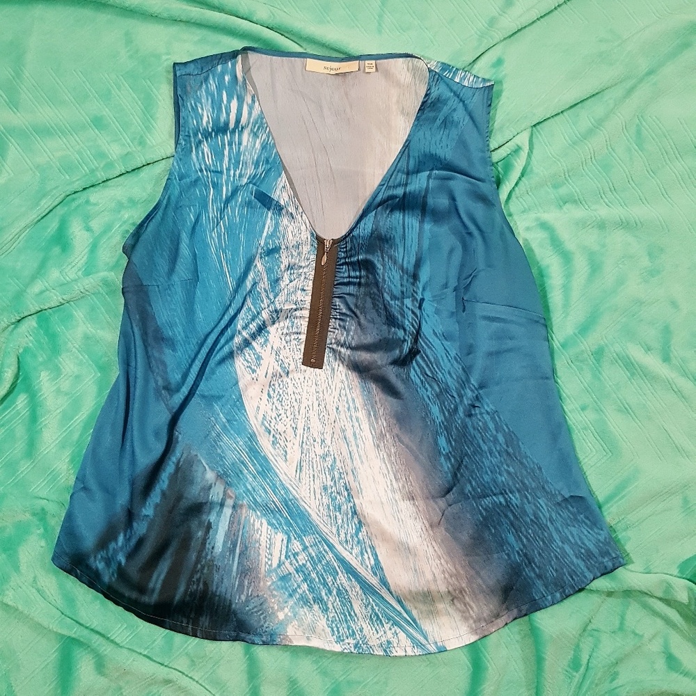 Plus Size 16W tank blouse blue white